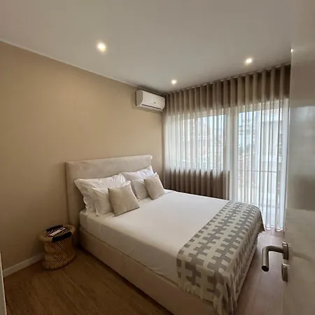Apartment Near Family - Free Parking Porto