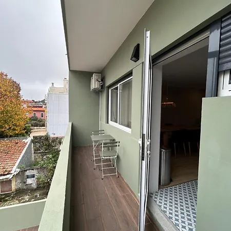 Apartment Near Family - Free Parking Porto