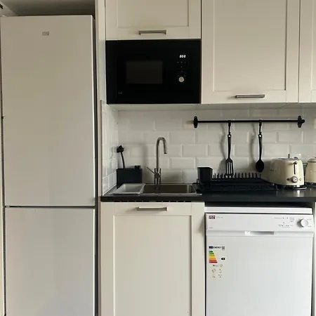 Near Family - Free Parking Apartment Porto