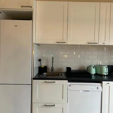 Apartment Near Family - Free Parking Porto